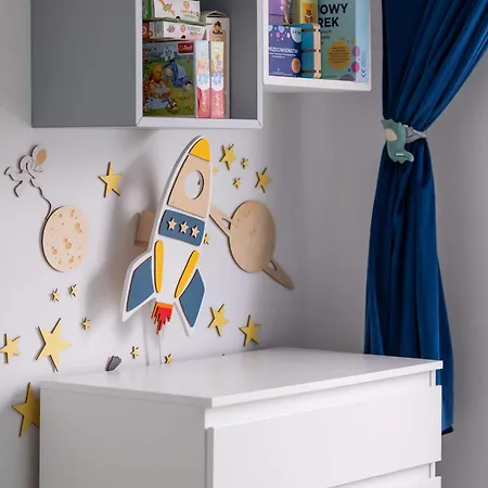 Family With Air Conditioning And Children's By Renters