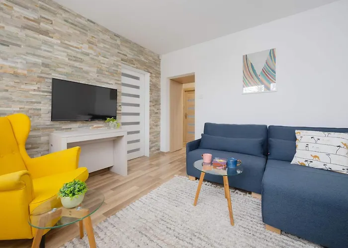 Family With Air Conditioning And Children's By Renters Apartmán *